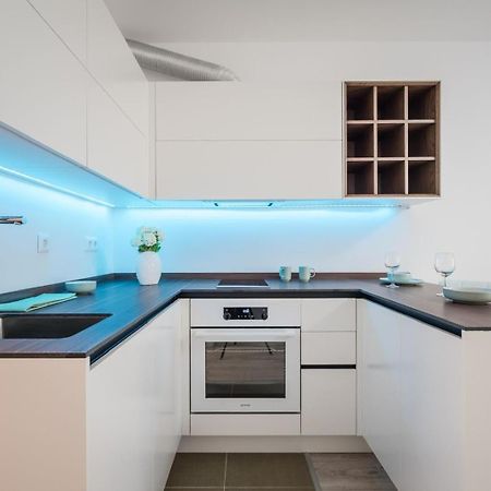 Comfort Court Apartment - Free Parking, Balcony Budapest Luaran gambar
