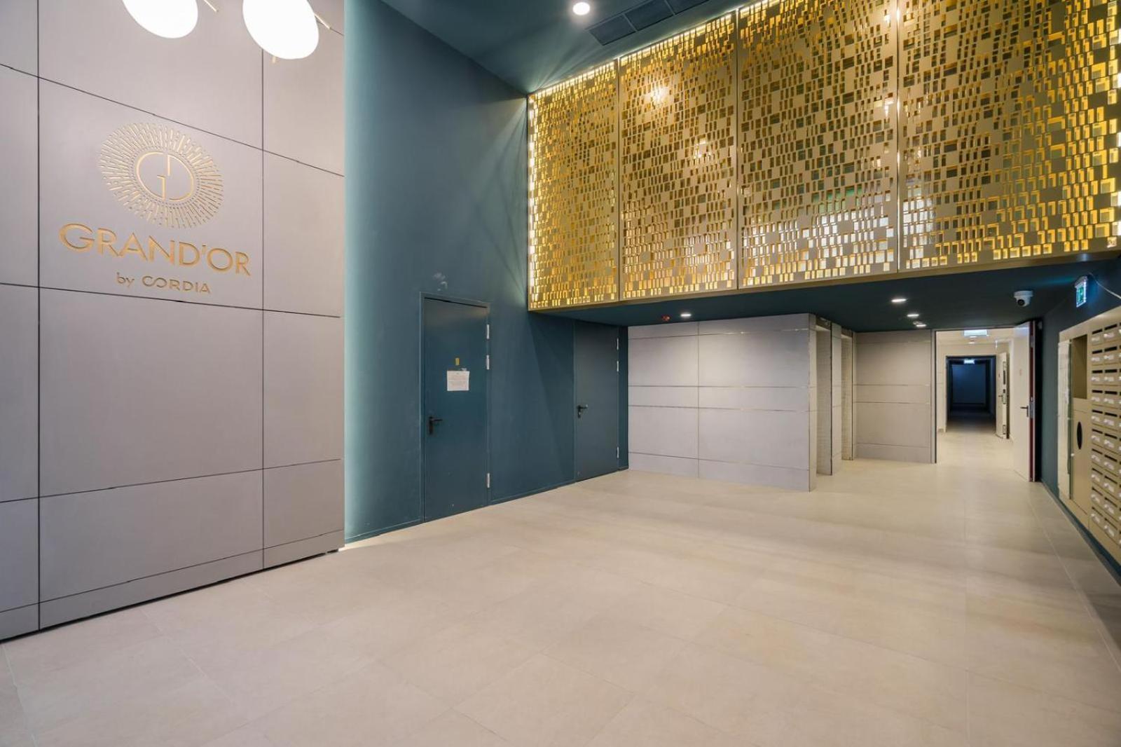 Comfort Court Apartment - Free Parking, Balcony Budapest Luaran gambar